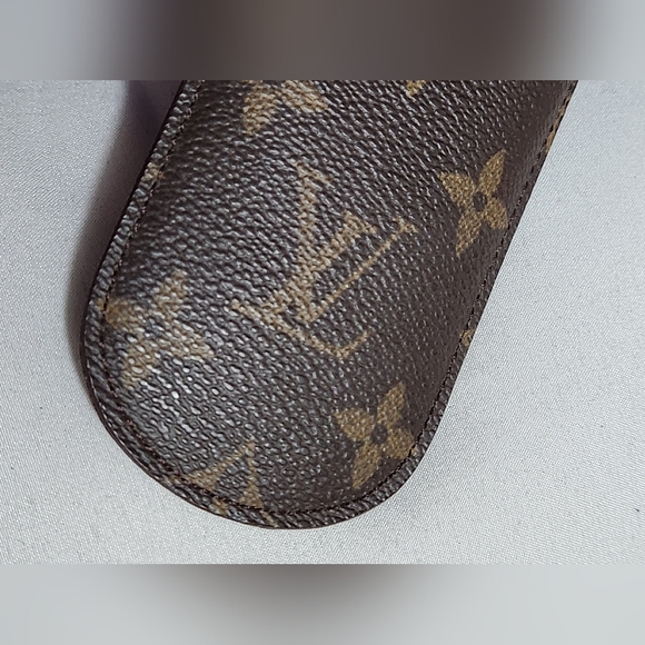 Louis vuitton Monogram canvas sunglasses case CA0040 - Picture 8 of 9